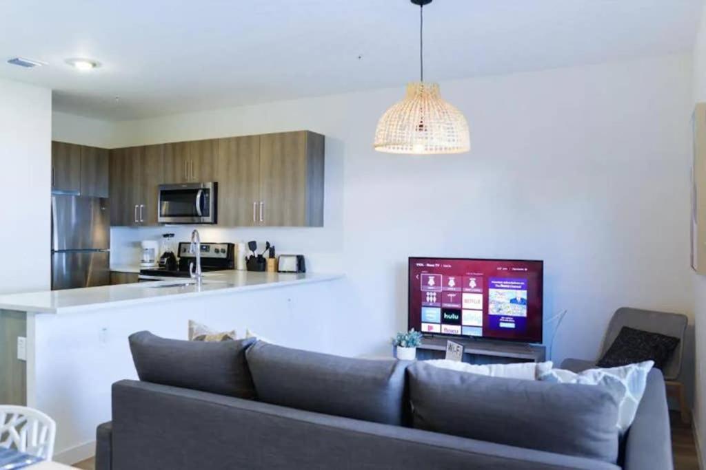 Outstanding Townhouse 18 Min From The Beach - Th2 Μαϊάμι Εξωτερικό φωτογραφία